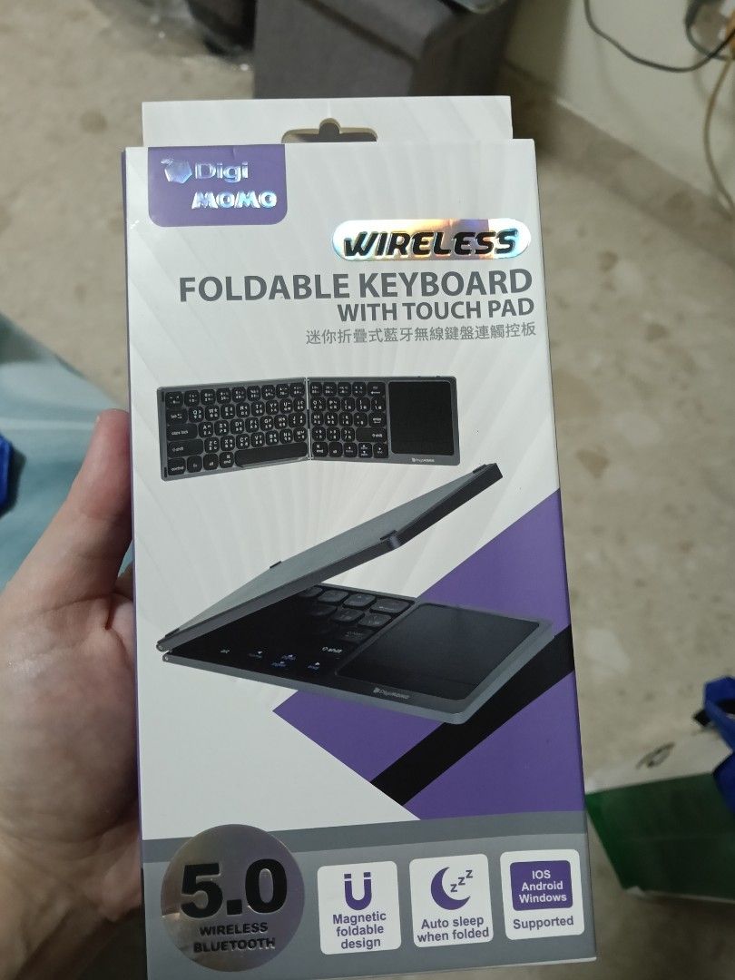 Foldable Bluetooth Keyboard445935396597288960