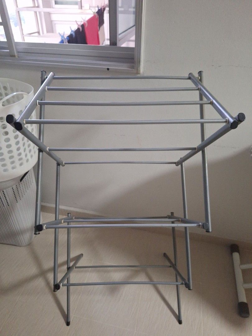 Foldable Clothes Drying Rack