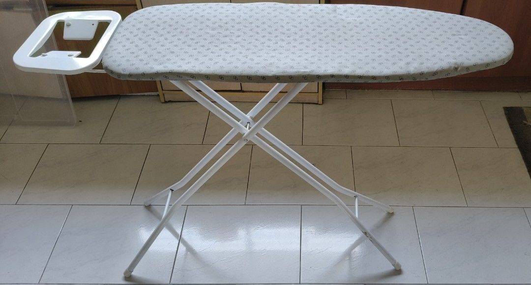 Foldable Ironing Board