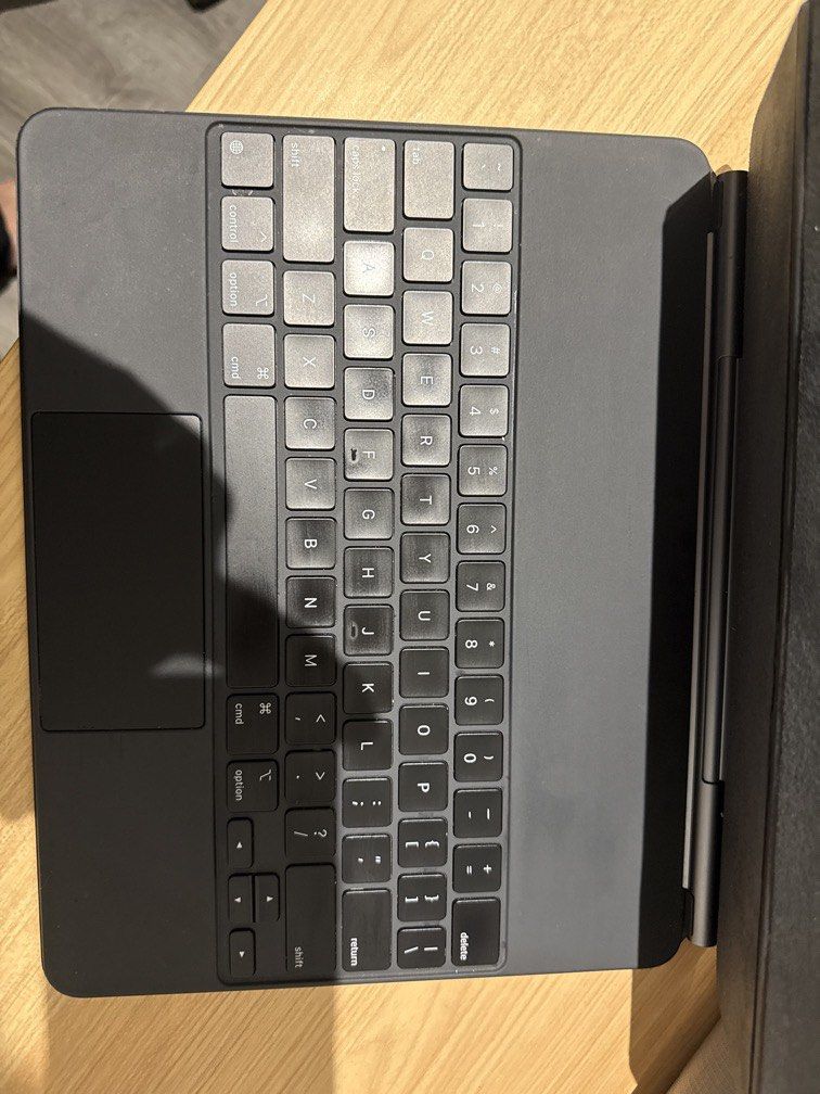 [Free delivery] USED iPad Magic Keyboard 12.9 13 inch black