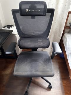(Category: ) located in . Submitted by gelim922 (Listing ID 1436168446, Image 1). Description: .