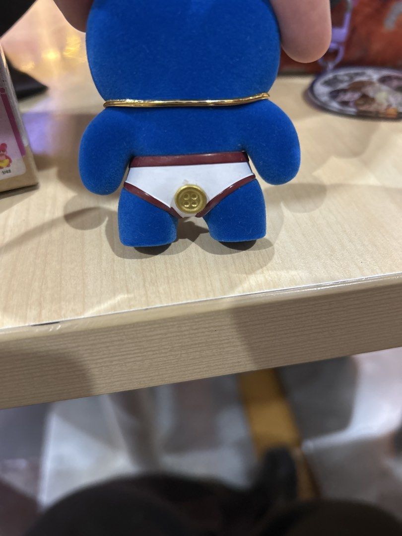 Fuggler Gold Edition - Collectible Figure (Category: Designer & Blind Box Toys) located in Caloocan City. Submitted by oddgems (Listing ID 1436170394, Image 3). Description: In-open ko lang after buying para i-check yung figure, includes the whole packaging :) 1/48 Catch Me og price 260 RFS Not prio :’).