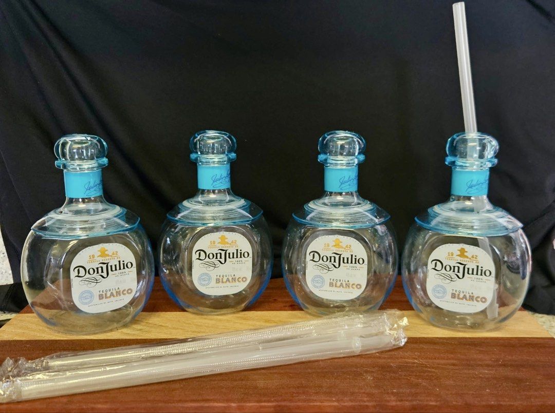 Fun Don Julio cocktail cups with straws445630451244738560