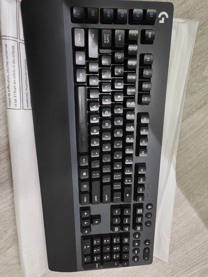 G613 Mechanical Keyboard446064175906170880