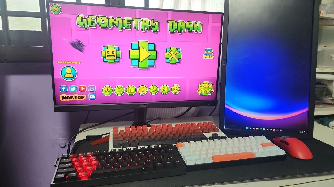 Gaming keyboards445930150812733440