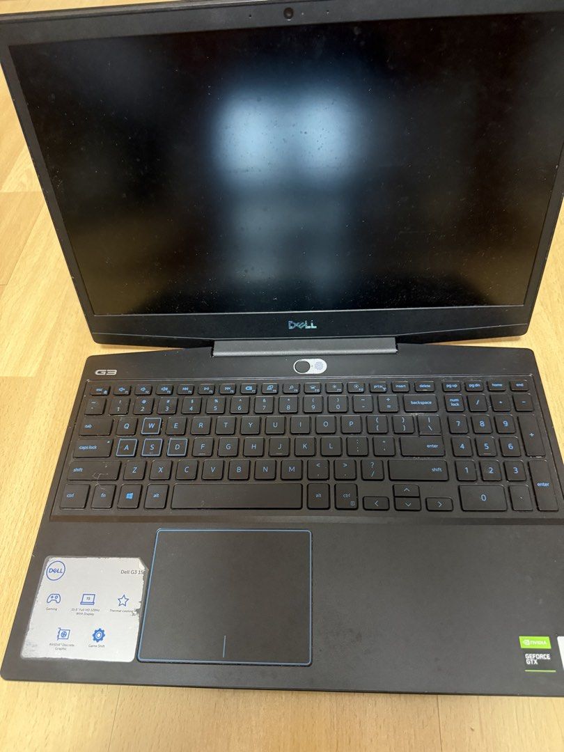 Gaming laptop445789142433157120