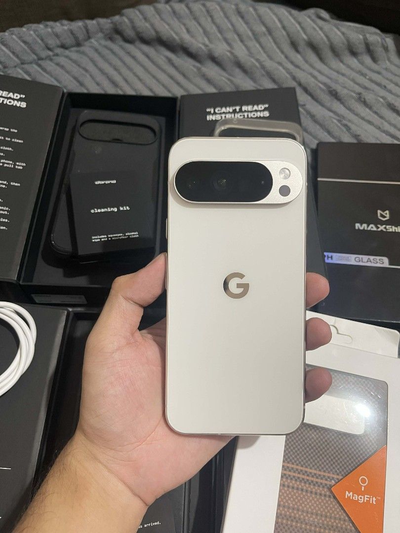 Google Pixel 10 Pro XL 512gb (Category: Google Pixel) located in Taguig. Submitted by kurtsmithc (Listing ID 1436154850, Image 1). Description: Google Pixel Pro 10 XL Massive 512gb Good for Back Up or Storing files US Variant Fingerprint Working Face Recognition Perfectly Working Dual E-Sim (No Physical Sim) No Issue No scratches or dents RFS: Triny lng mag Pixel, pero it's really not for me🥲 With 3 Original Cases and 1 Local With Original Type 