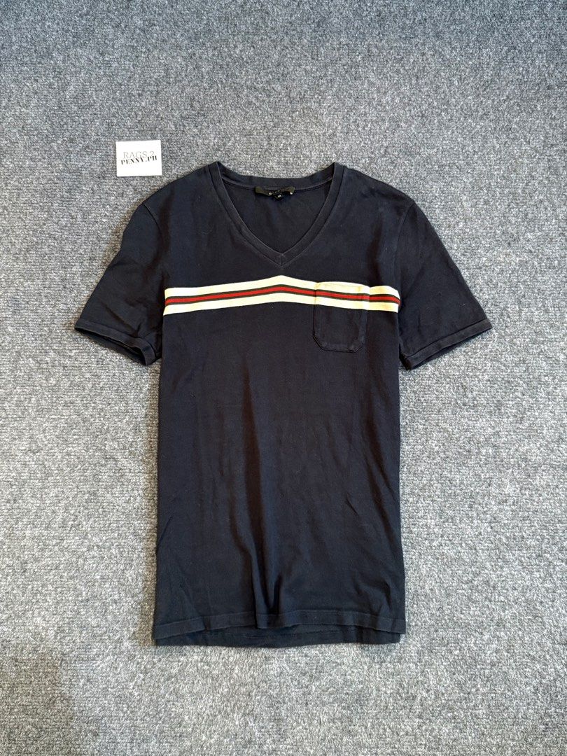 Gucci (Category: Luxury Apparel) located in Kabacan. Submitted by rags2penny.phl (Listing ID 1436255162, Image 1). Description: Measurements : 18 x 26.5 issue : faded neckline.