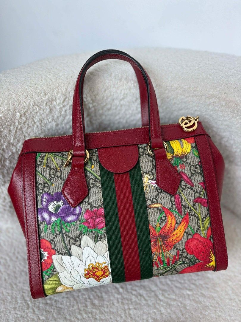 gucci ophedia gg flora pm (Category: Luxury Bags & Wallets) located in Quezon City. Submitted by luxuryamethystph (Listing ID 1436205653, Image 1). Description: gucci ophedia gg flora pm dustbag box strap ribbon.