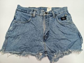 (Category: ) located in . Submitted by hashhthrift (Listing ID 1436126399, Image 1). Description: .