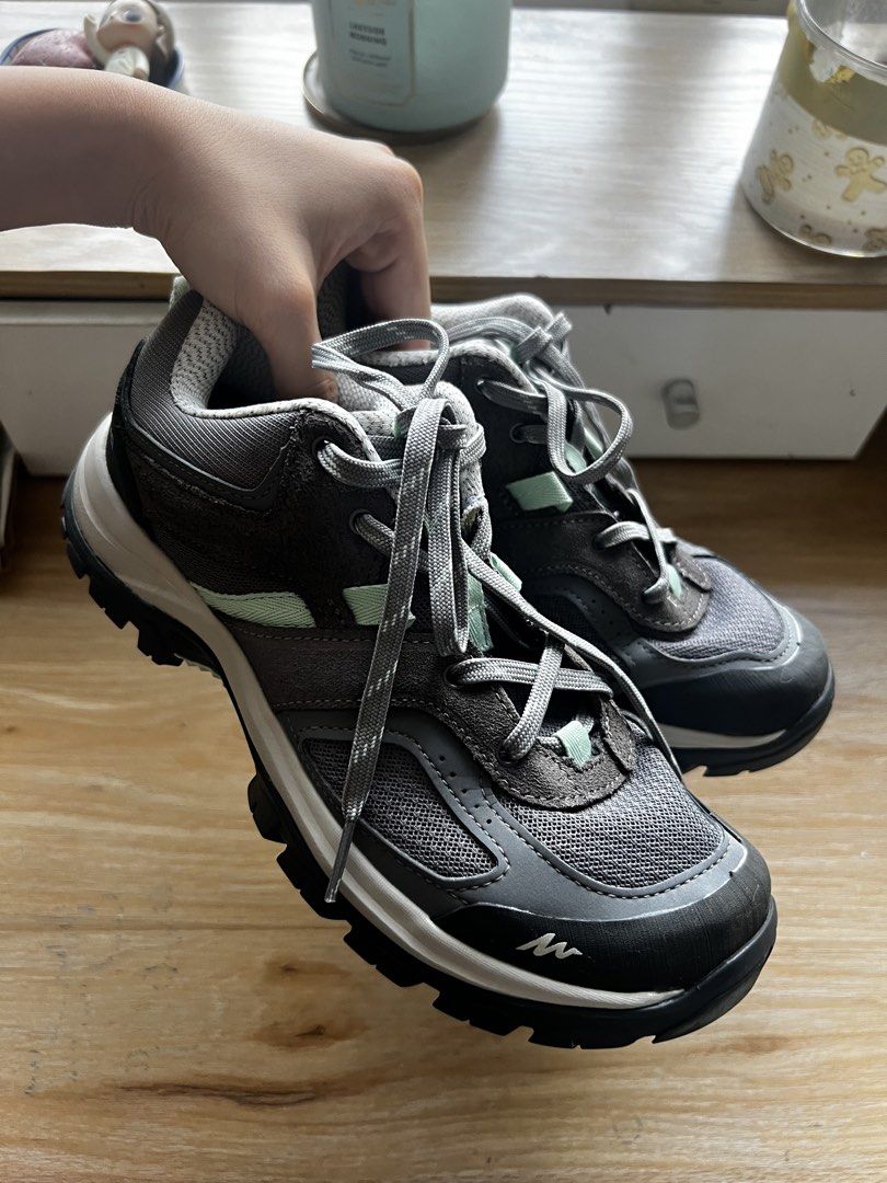 Hiking Shoes QUECHUA MH100 (Category: Sneakers) located in Paranaque City. Submitted by monkeke (Listing ID 1436269698, Image 3). Description: Used once for hike SRP 2190, selling for 1500 only:).