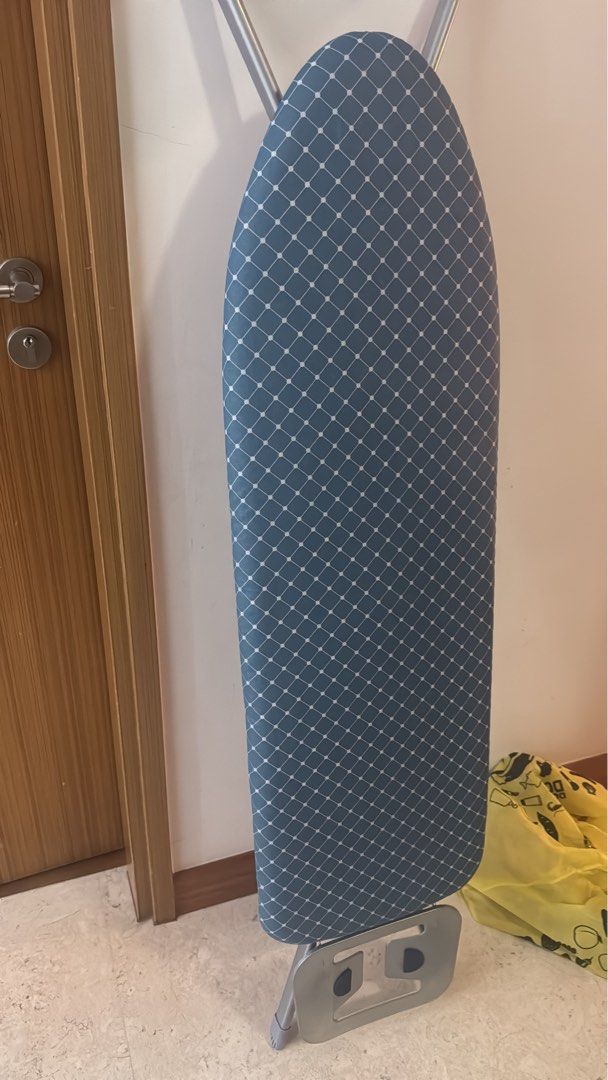 Homeproud Deluxe Mesh Ironing Board
