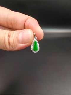 ✨ Pendants by Eterna Jadeite – Authentic Type A Burmese Jadeite Collection item 3