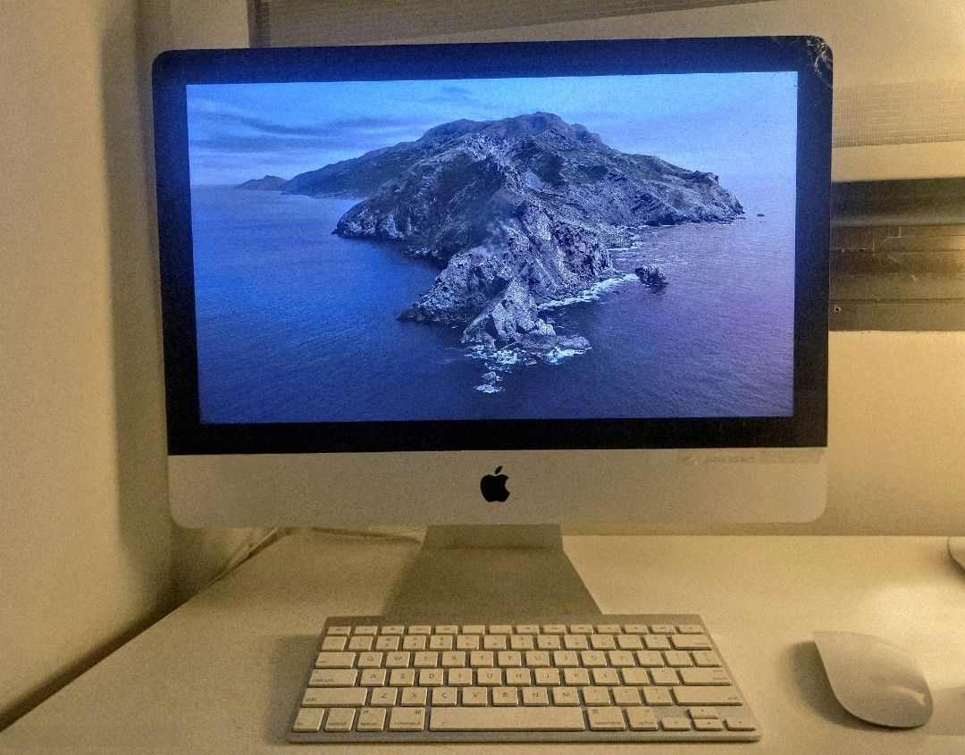 iMac 21.5-inch  (Late 2015)
