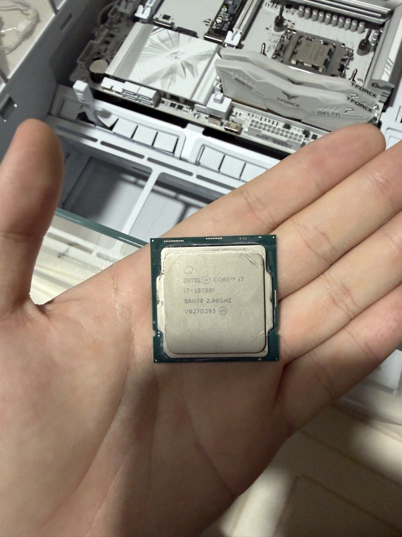 Intel Core i7-10700F CPU445673918631792641
