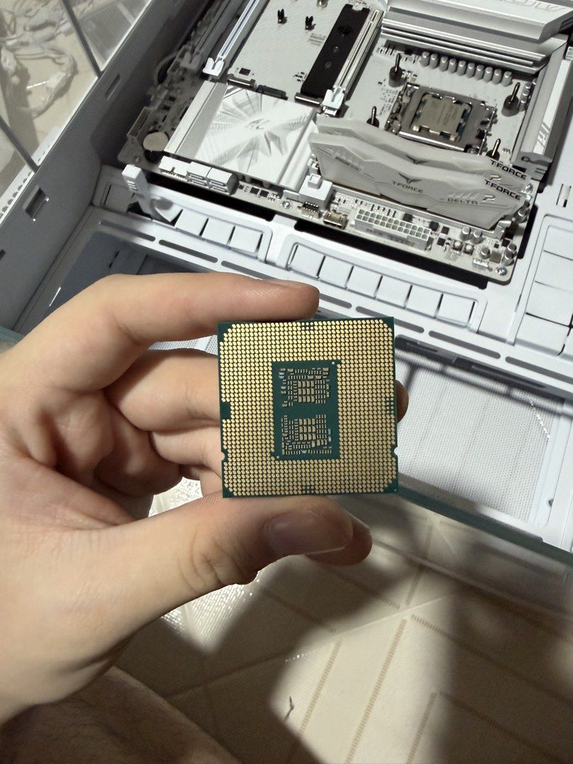 Intel Core i7-10700F CPU445673918631792642