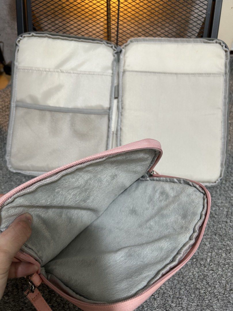 Ipad/Tablet/Gadgets Bag (Aspack) (Category: Laptop Bags & Sleeves) located in Tarlac. Submitted by t.gonzales (Listing ID 1436143602, Image 2). Description: Bag for ipad/tablet or gadgets Excellent Condition Rarely used Bought: Ayala Mall -may dots lang po na malilit yung pink but doesn't affect the comfortability of the gadgets and still presentable naman Size both 12by9 inches Price: 199 Aspack ( 150 each ) Rfs: Declutterring meetup: Tarlac Cit