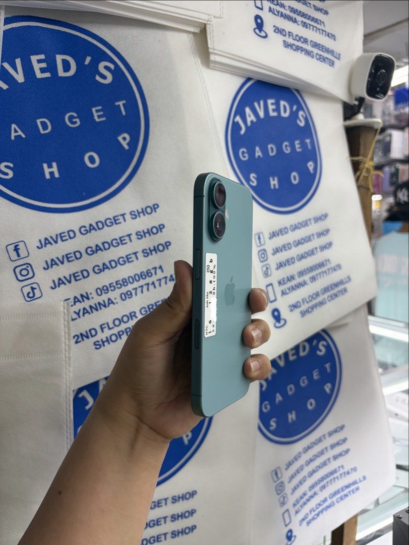 Iphone 16 128gb 100% batt Smartlocked (Category: iPhone 16 Series) located in San Juan City. Submitted by javedsgadgetshop (Listing ID 1436232761, Image 2). Description: INSTALLMENT OPTIONS : SPAY LATER / GGIVES / CREDIT CARD! WE BUY AND SELL SO PWEDE MAGBINTA OR SWAP ! Quick Specs : 32,000 💵 Iphone 16 •128gb •NTC Variant •100% batt health •Smartlocked •97% Smoothness •No hidden issue | No Repaired •100% Authentic | Not Refurbished •w/ OEM Charg