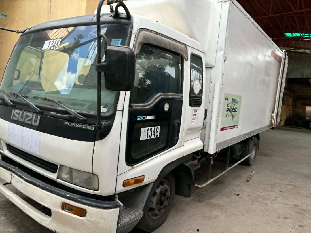 Isuzu Forward Reefer Van Truck Manual (Category: Used Cars) located in Manila. Submitted by pinkmarshmallow000 (Listing ID 1436153087, Image 2). Description: Isuzu Forward Reefer Van Truck -Subic Surplus / Japan Surplus -Diesel -Non-Aircon -2004 Year Model -Good condition -Complete documents Message for inquiries..