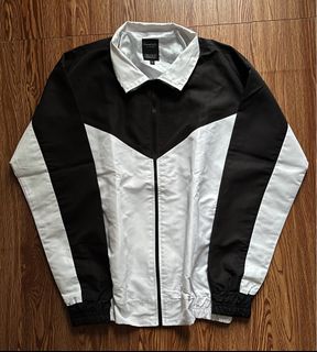 (Kategori: ) berada di . Dikirim oleh dsbstuff99 (ID iklan 1436145347, Gambar 1). Deskripsi: .