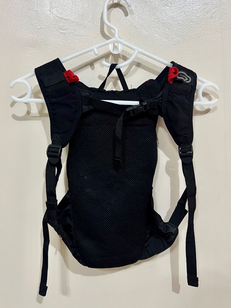 DECATHLON KALENJI Hydration Backpack with Bladder (Category: Backpacks) located in Taguig. Submitted by LessThan (Listing ID 1436225898, Image 2). Description: Kalenji hydration backpack for running and outdoor activities. Capacity: 5-liter capacity Dimension: 7" x 14" inches - Stylish black design. - Adjustable straps for a comfortable fit. - Includes a hydration bladder and drinking tube. - Ideal for staying hydrated while you're active. .