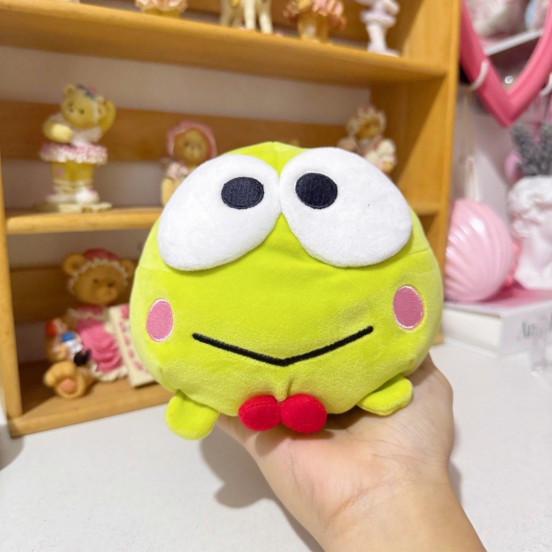 Keroppi Sanrio Mochi Plush (Category: Plushies & Soft Toys) located in Manila. Submitted by ashyyel_ (Listing ID 1436238662, Image 1). Description: .