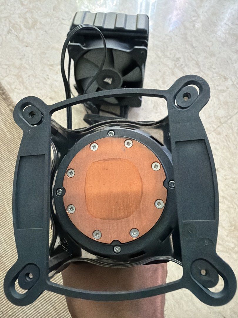 Liquid CPU Cooler445678339585495042