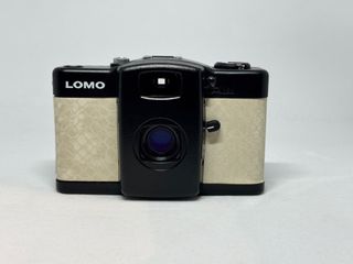 （分類：）位於 。 由 aesopm10630 提交（商品編號 1436141982，圖片 1）。簡介： 。