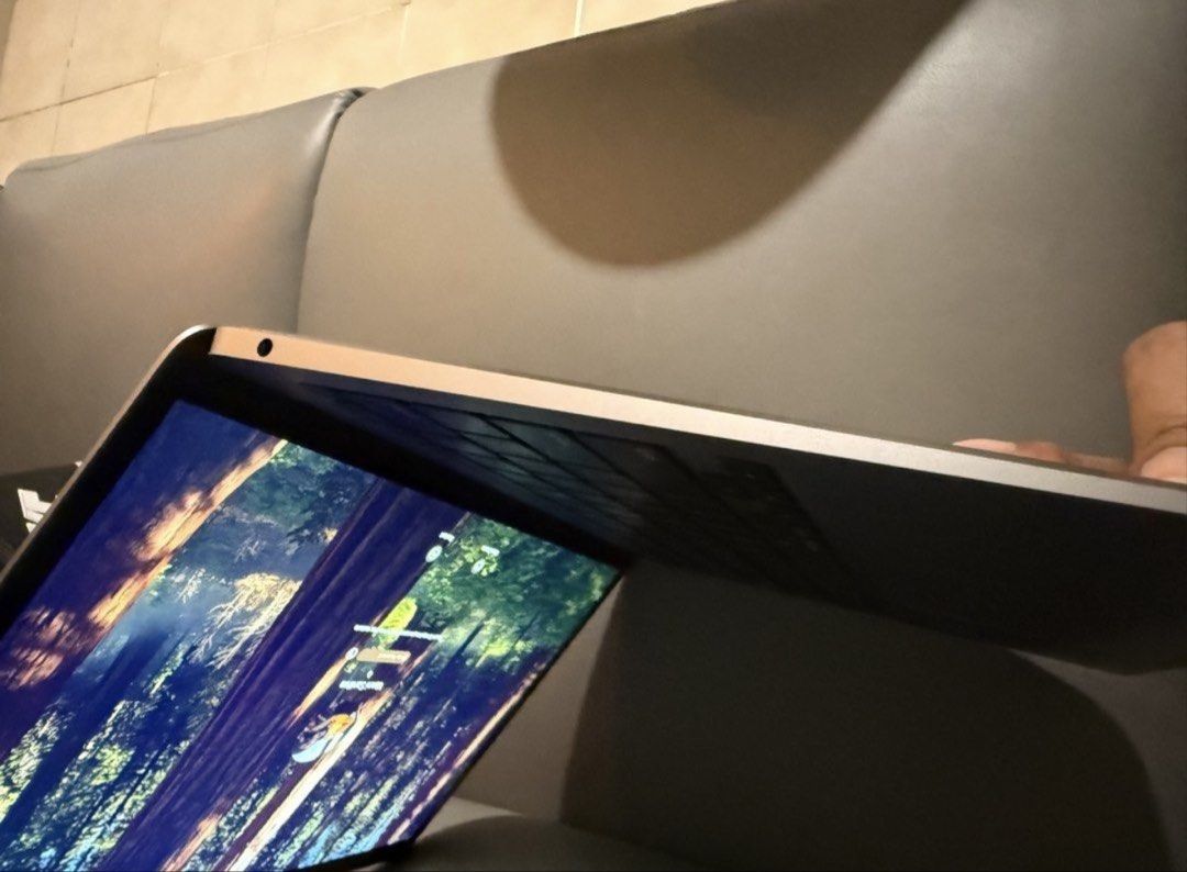 Macbook Air 2020446301563562250245