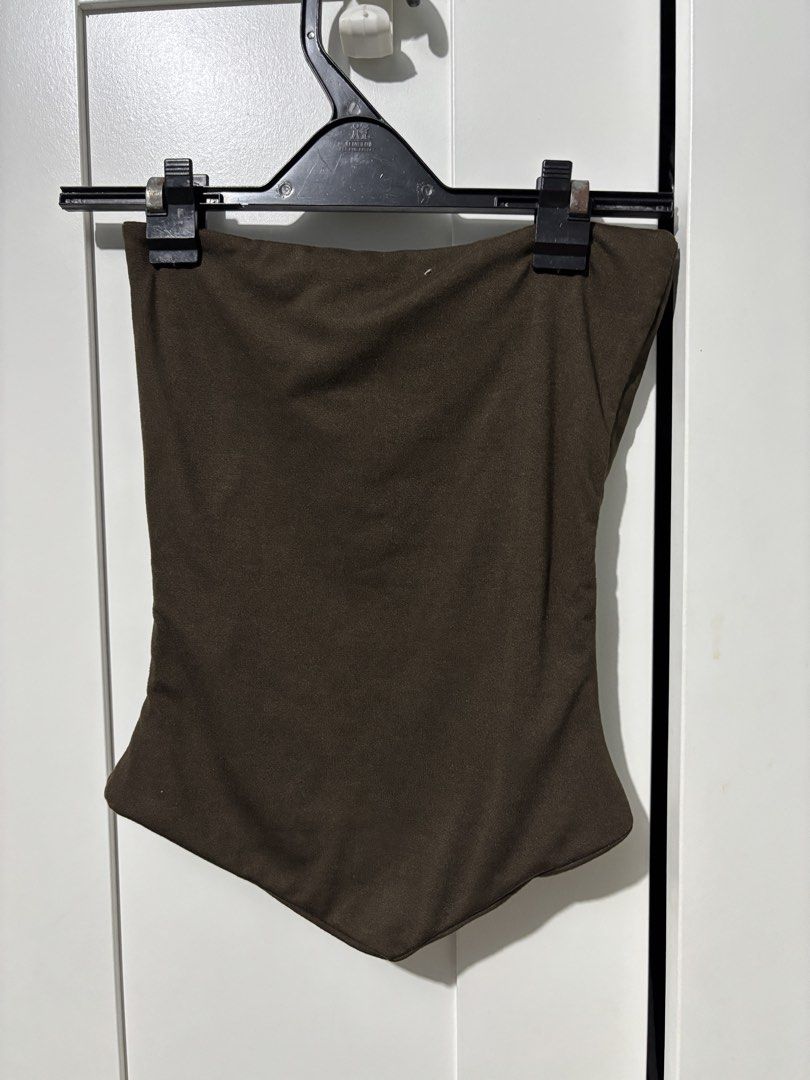 Mafie Tops for Sale (Category: Others Tops) located in Las Pinas. Submitted by miedogs (Listing ID 1436221616, Image 2). Description: WTS: Mafie Kiara & Rosita Tops Like new, only used for fitting (hindi kasya sa akin) but I removed the tags already Mafia Kiara Racerback Tops ₱150 each, take all ₱400 - Off white - Cherry - Black Mafie Rosita Tube Top ₱175 each, take all ₱500 - Espresso - Teal blue - White TAKE ALL ROSITA & KIARA: ₱800 ~ loc: las 