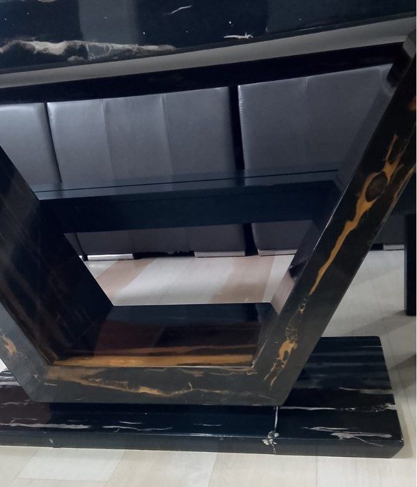 Marble dining table446093434332784641