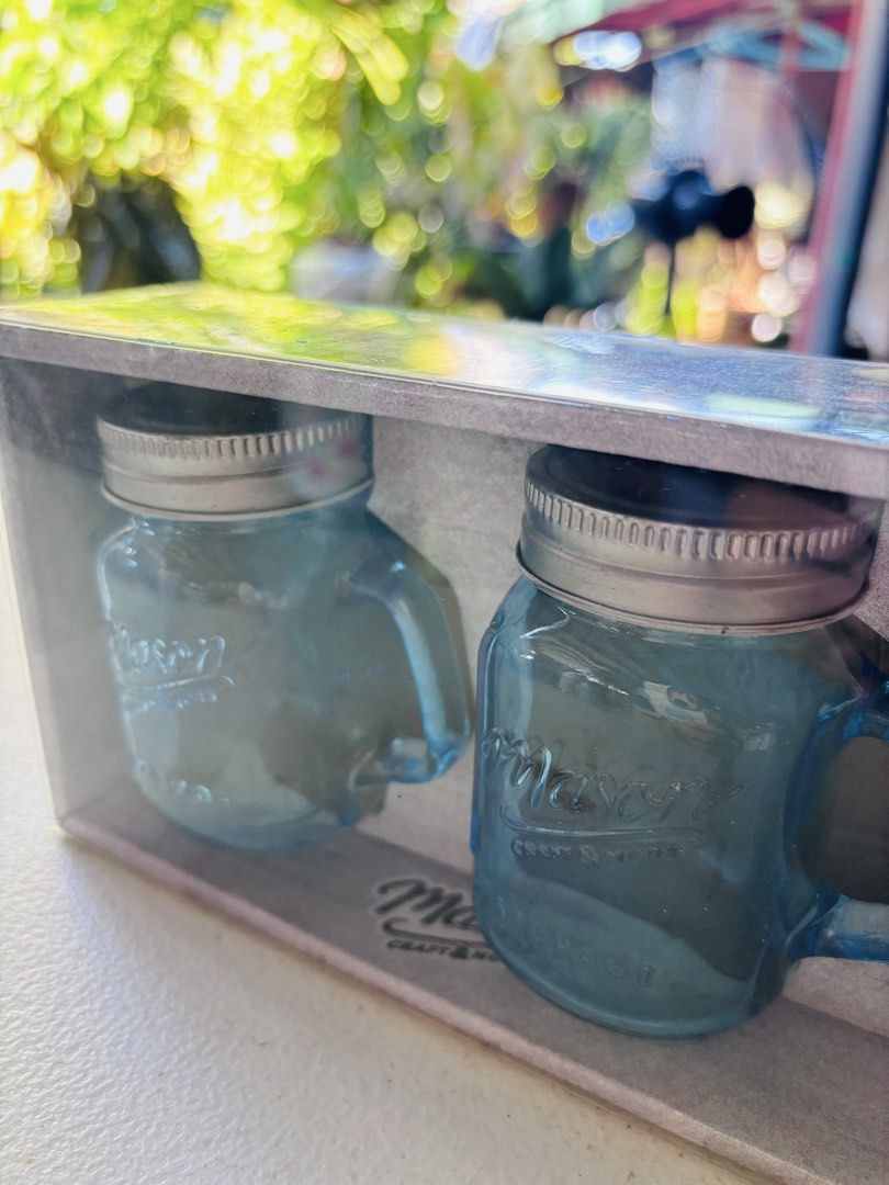Mason Jar salt n pepper (Category: Food Organization & Storage) located in Paranaque City. Submitted by luxemomma (Listing ID 1436103041, Image 2). Description: Brand New: MOP: Gcash/BPI.