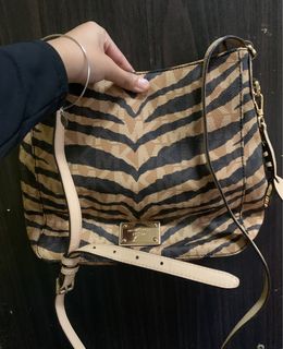 (Category: ) located in . Submitted by ibeautyph (Listing ID 1436188198, Image 1). Description: .