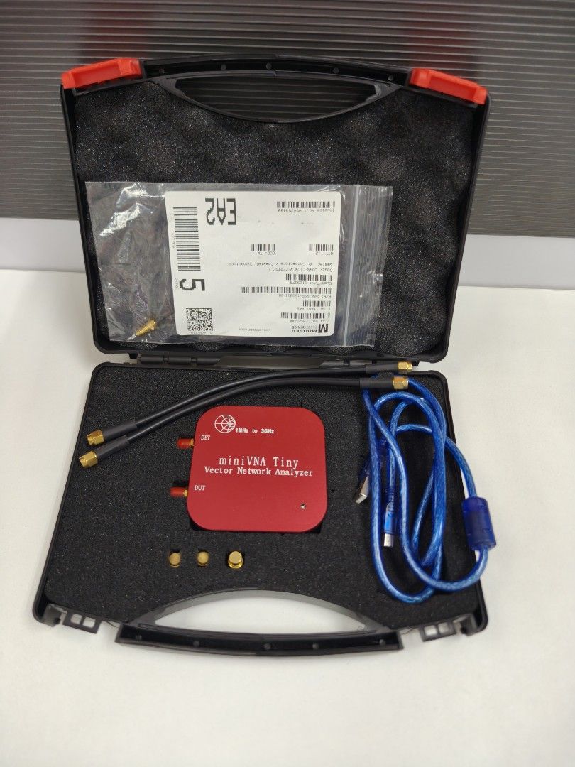 miniVNA Tiny Vector Network Analyzer445669446874583040