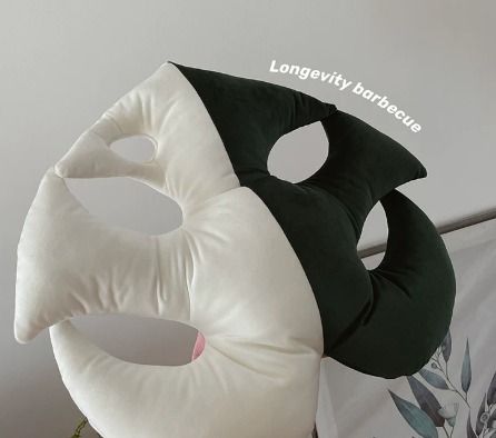 Monstera Cushion445601228847196161