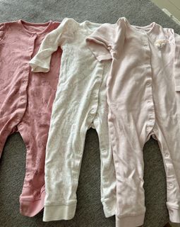 (Category: ) located in . Submitted by littlemis (Listing ID 1436188118, Image 1). Description: .