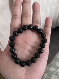 (Category: ) located in . Submitted by tifanny.goods (Listing ID 1436101193, Image 1). Description: .