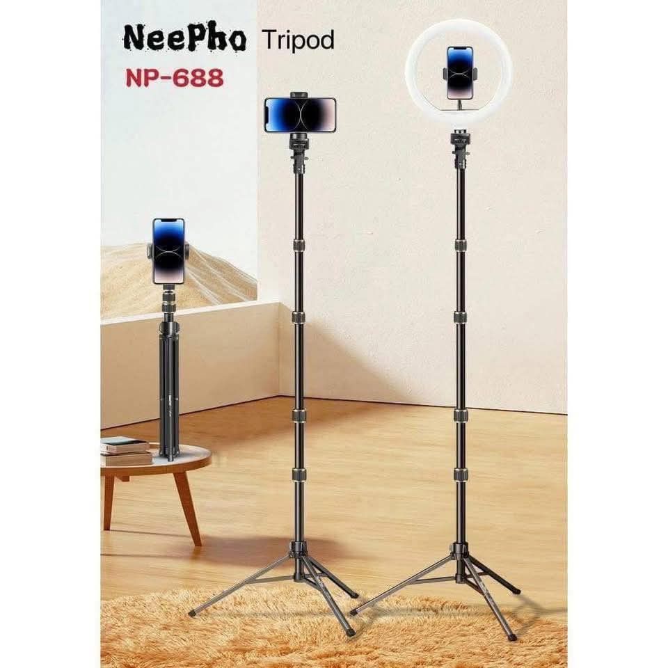 Neepho NP-688 195cm Tripod (Category: Tripods & Monopods) located in Manila. Submitted by yzcartph (Listing ID 1436171019, Image 2). Description: Neepho NP-688 195cm Tripod Foldingheight:57cm Maximumheight:195cm.