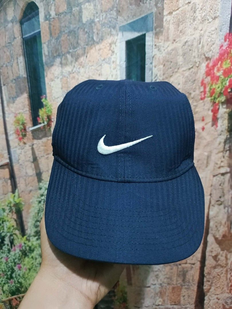 Nike Drifit running cap (Category: Caps & Hats) located in Valenzuela. Submitted by shs.by.marc (Listing ID 1436113200, Image 1). Description: Location : Karuhatan Valenzuela.