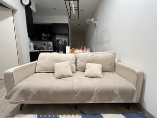 (Category: ) located in . Submitted by Nurrrrrr (Listing ID 1436181145, Image 1). Description: .