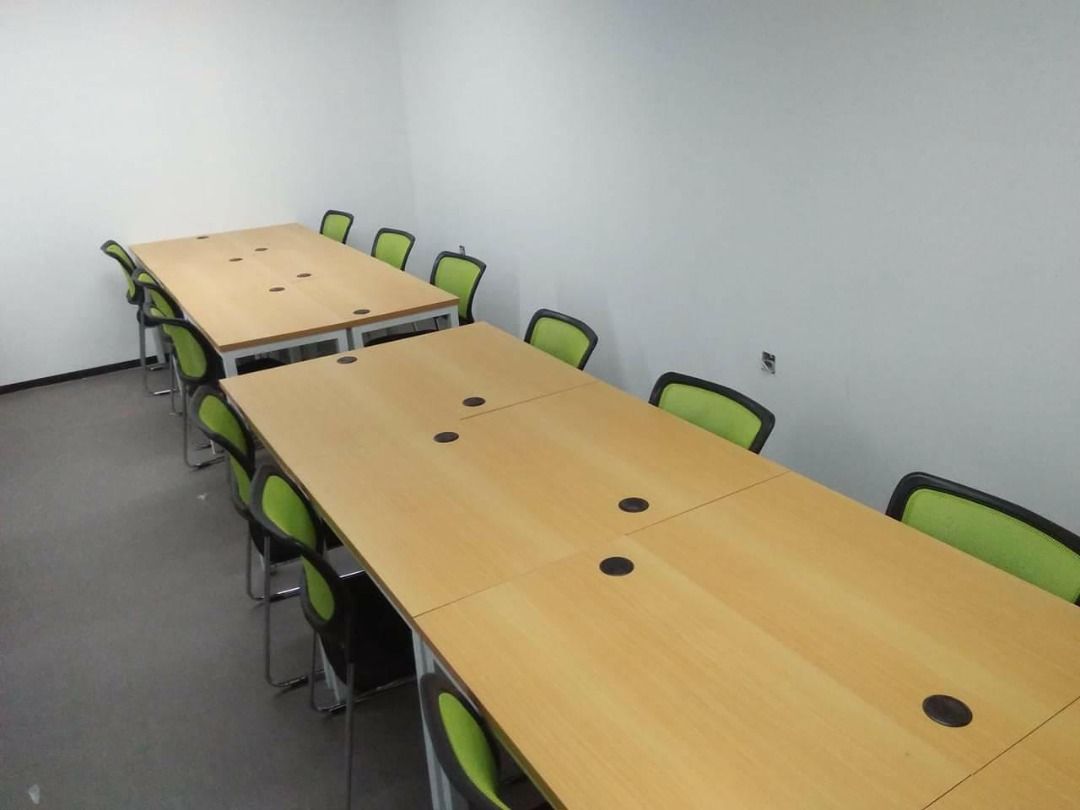 Office table partition furniture (Category: Office Furniture & Fixtures) located in Quezon City. Submitted by marisclrs217254 (Listing ID 1436182671, Image 2). Description: For further assistance: Pls look for Ms. Maris rhis23.njlan gmail.com .