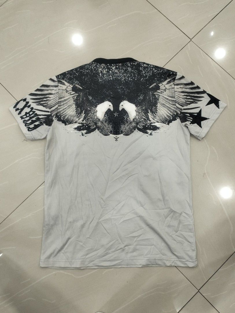 Philipp Plein couture (Category: Tshirts & Polo Shirts ) located in San Carlos City. Submitted by guioverlua72920 (Listing ID 1436210264, Image 2). Description: Philipp Plein couture W20 L27 Excellent condition No issue ₱500+sf Location San Carlos city Negros Occidental.