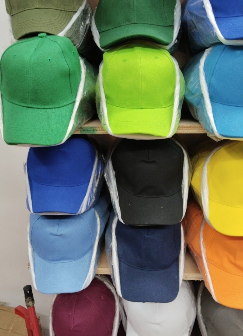 Plain Baseball Cap - Assorted Colors (Category: Caps & Hats) located in Manila. Submitted by neojamesca55018 (Listing ID 1436164766, Image 3). Description: - Available in a wide range of colors: blue, black, yellow, pink, green, maroon, beige, purple, orange, navy, and gray. - Made from durable fabric. - Classic design. - Suitable for both men and women. - Perfect for everyday wear. - Ideal for sun protection or as a fashion accessory..