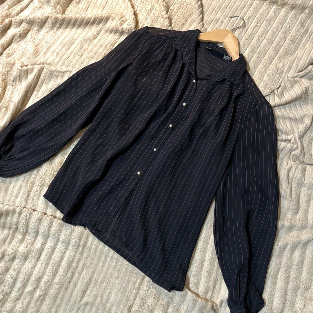 Polo Longsleeve Bundle (4pcs.) (Category: Longsleeves) located in Rizal. Submitted by everything.threads (Listing ID 1436131537, Image 2). Description: 📌 Details Bundle: 4 pcs. Size: S-M MOP: GCash / Bank Transfer MOD: J&T / Lalamove Loc: Montalban Rizal .