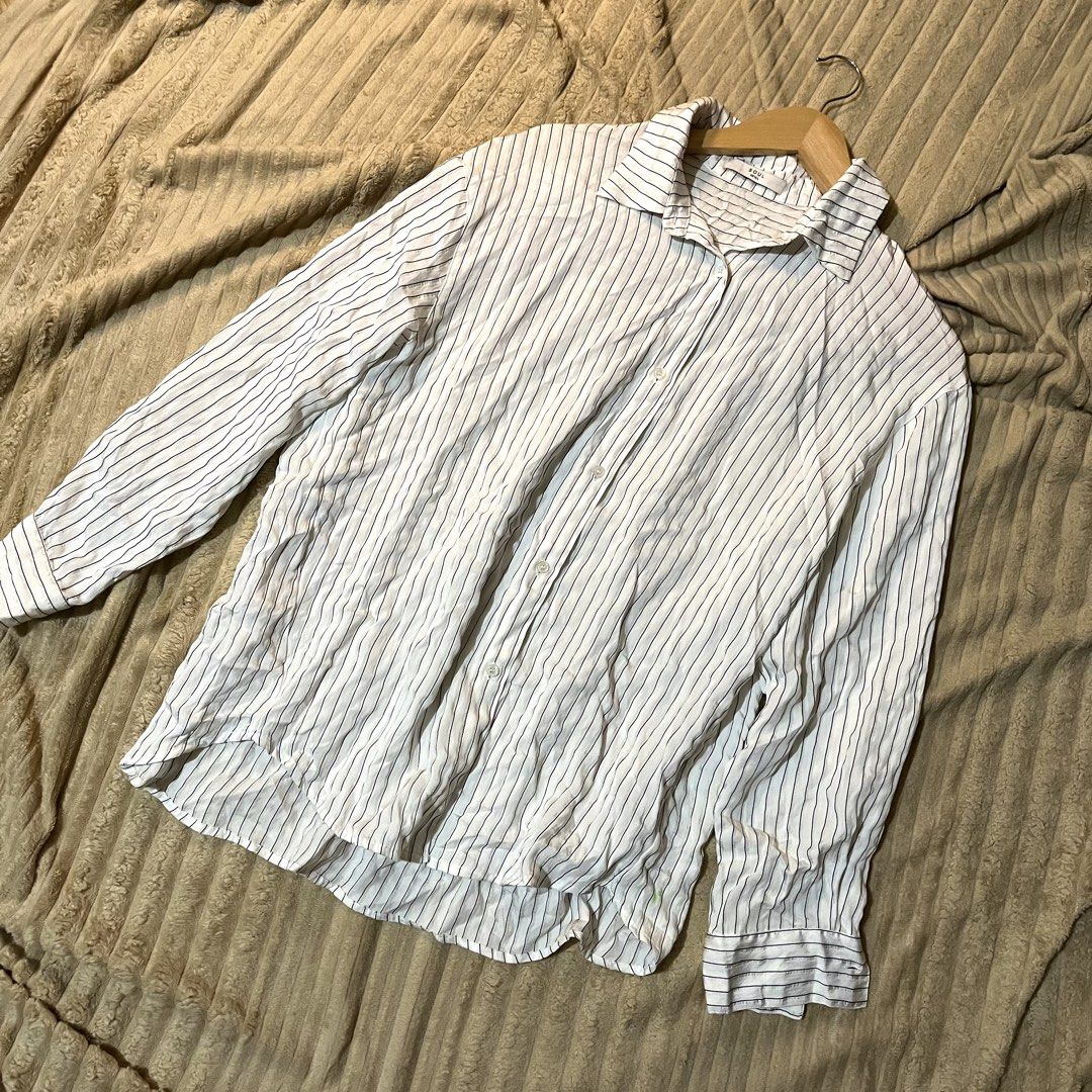 Polo Longsleeve Bundle (4pcs.) (Category: Longsleeves) located in Rizal. Submitted by everything.threads (Listing ID 1436131537, Image 3). Description: 📌 Details Bundle: 4 pcs. Size: S-M MOP: GCash / Bank Transfer MOD: J&T / Lalamove Loc: Montalban Rizal .