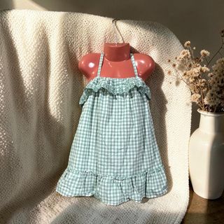 (Category: ) located in . Submitted by cmvoapparel (Listing ID 1436149468, Image 1). Description: .