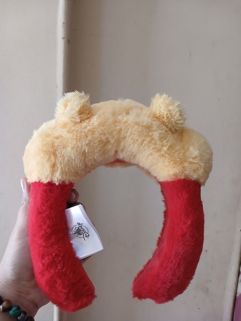 Pooh headband no nose (Category: Babies & Kids Fashion) located in Cebu City. Submitted by monsterheart (Listing ID 1436248141, Image 3). Description: - Pooh headband for girls. - Features a cute design. - Made of soft plush material. - Missing the nose. - Suitable for ages 4-12 years old..