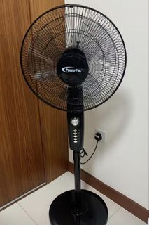 (Category: ) located in . Submitted by sunset.orangee (Listing ID 1436183488, Image 1). Description: .