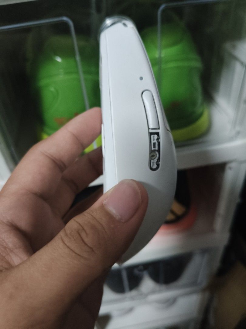Pulsar X2V2 Medium Wireless Gaming Mouse - White445937186275348483