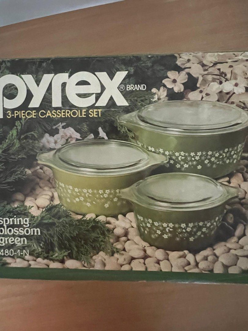 New Pyrex Spring Blossom Green 3-Piece Casserole Set445497539508326400